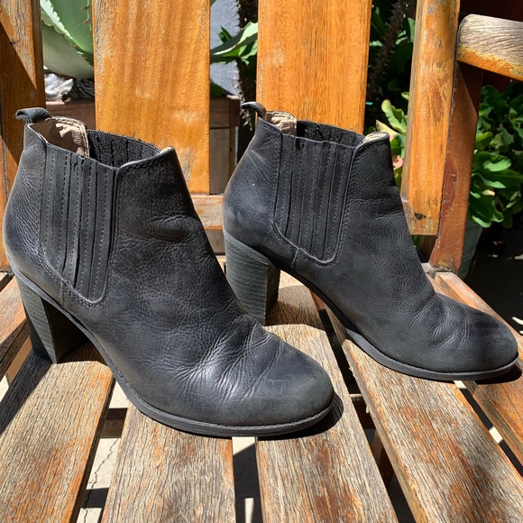 Dr. Scholl’s Black Booties 8.5M - Picture 1 of 4